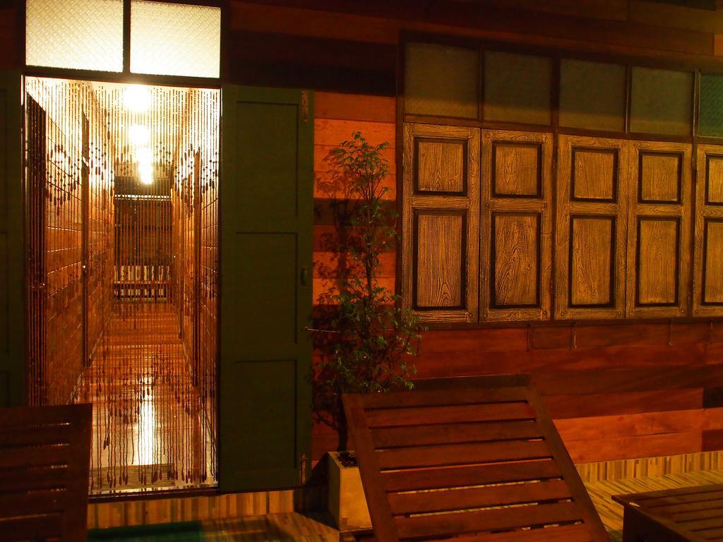 Chommuang Guest House 프라 나콘 시 아유타야 외부 사진